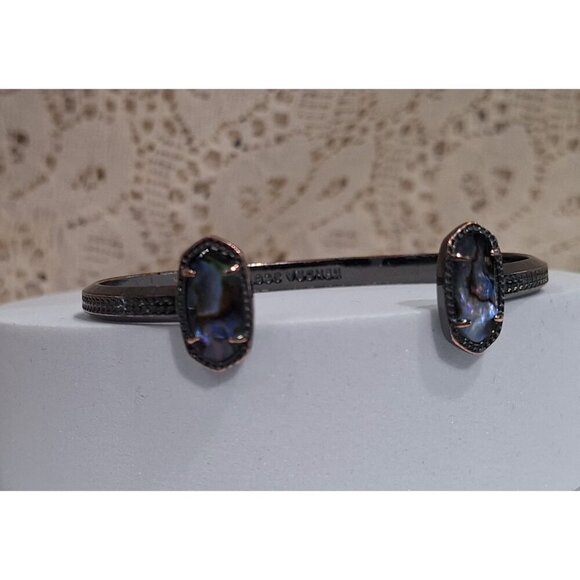 EUC Kendra Scott Elton Abalone Gunmetal Cuff Bracelet - Picture 9 of 10